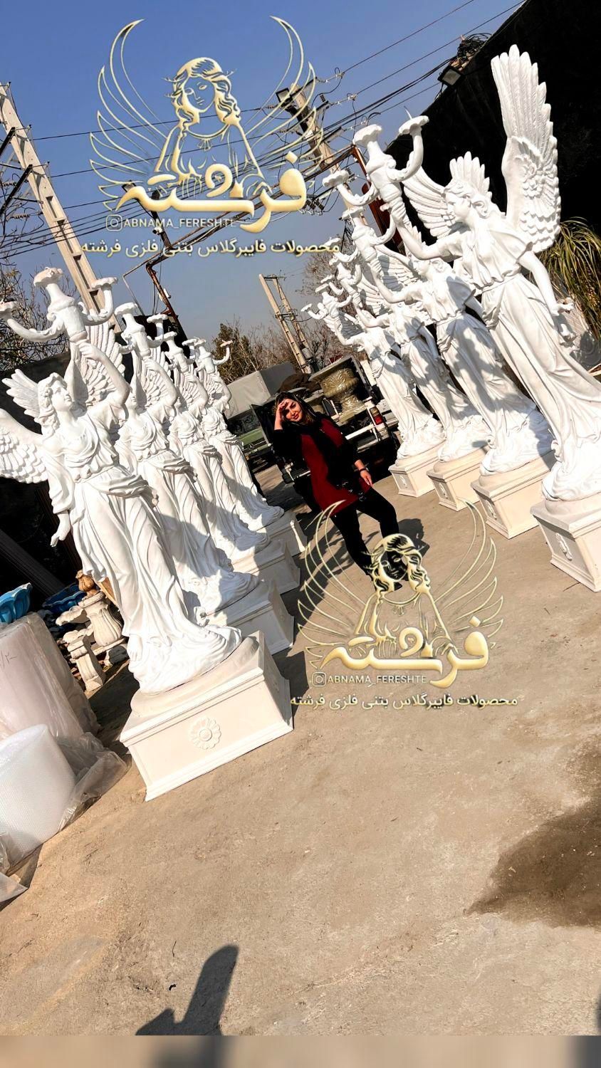 مجسمه فرشته آزادی|مجسمه، تندیس، ماکت|مهاباد (آذربایجان غربی), |دیوار