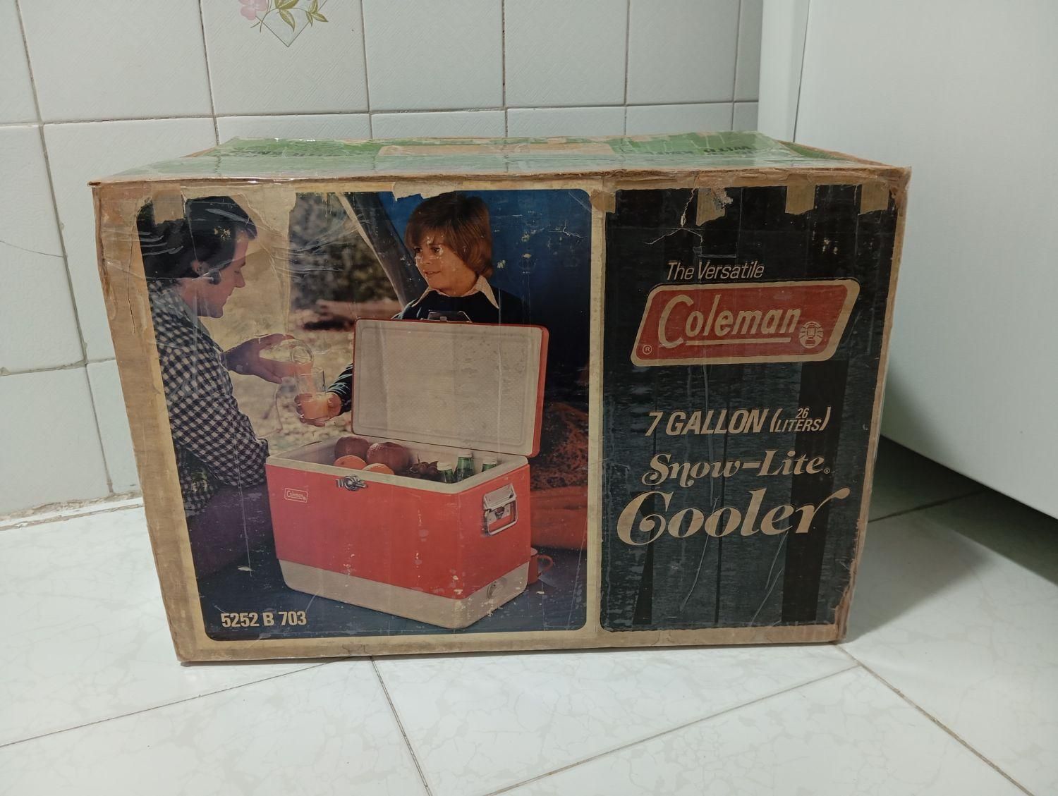 کلمن صندوقی آمریکایی ۲۸ لیتری آکبند برند (coleman)|ظروف نگهدارنده، پلاستیکی، یک‌بارمصرف|تهران, سازمان برنامه|دیوار
