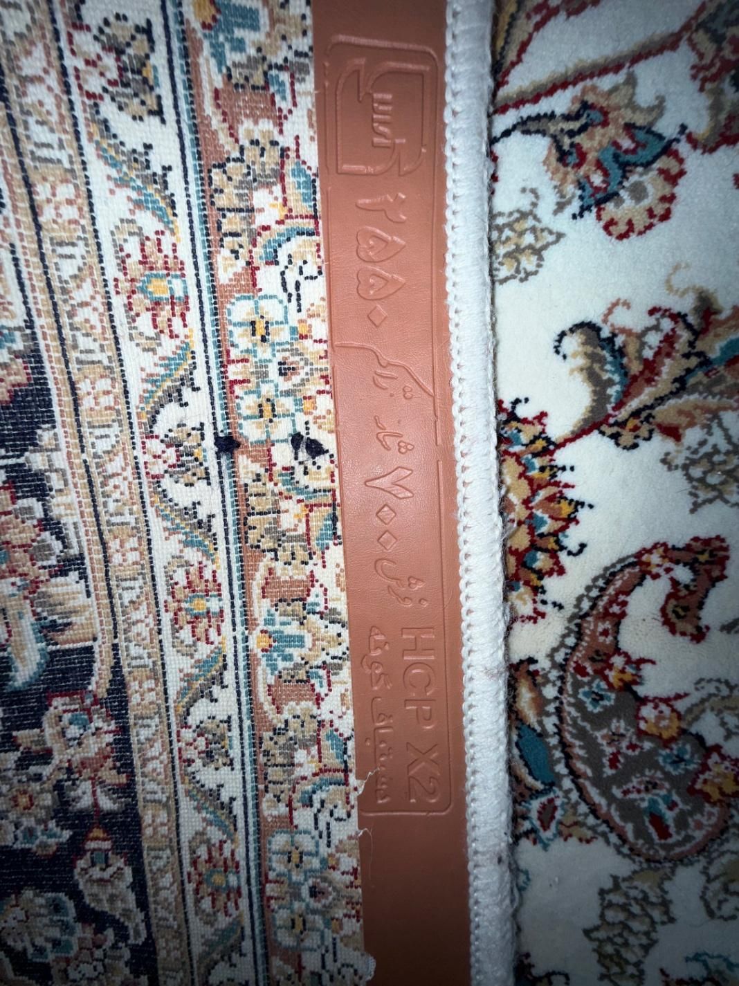 یک تخته فرش ۶ متری ماشینی دستباف گونه (در حد نو)|فرش|تهران, سلسبیل جنوبی|دیوار