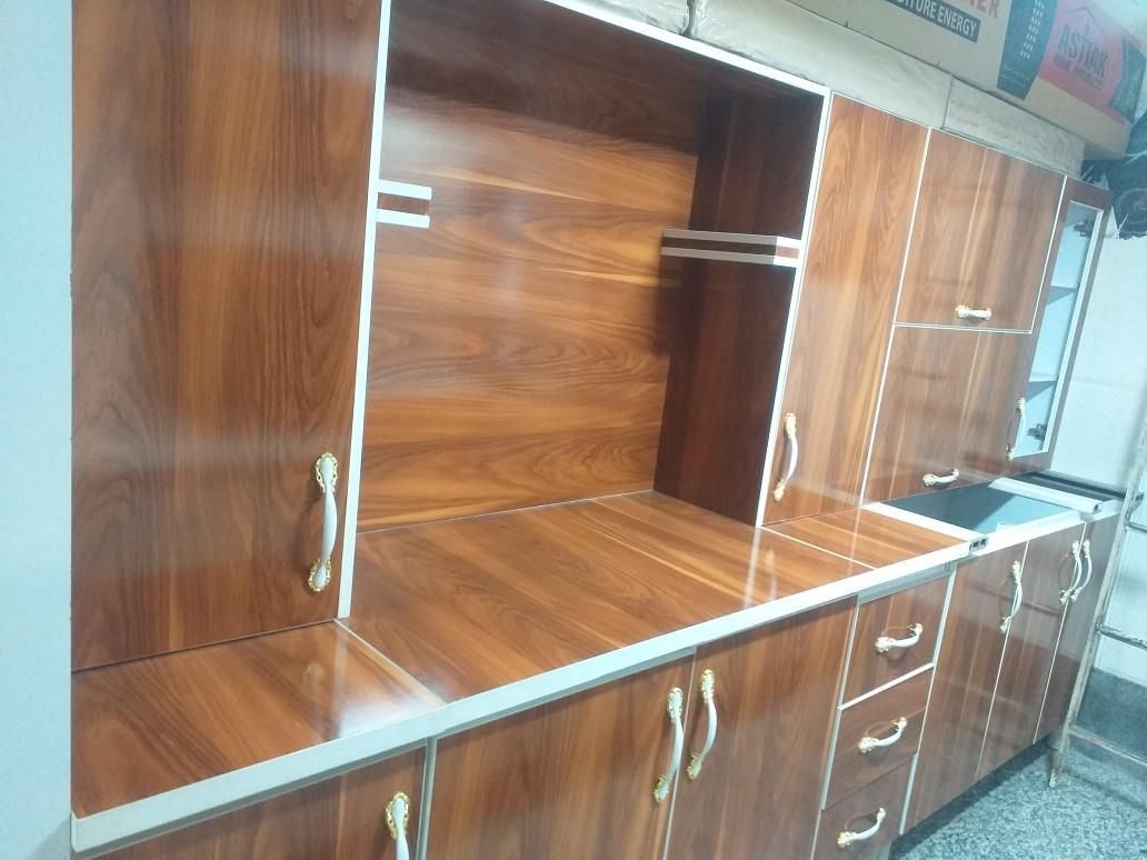 کابینت ۳متر بالا و ۳متر زمینی جمعا شش متر|مصالح و تجهیزات ساختمان|نسیم‌شهر, |دیوار
