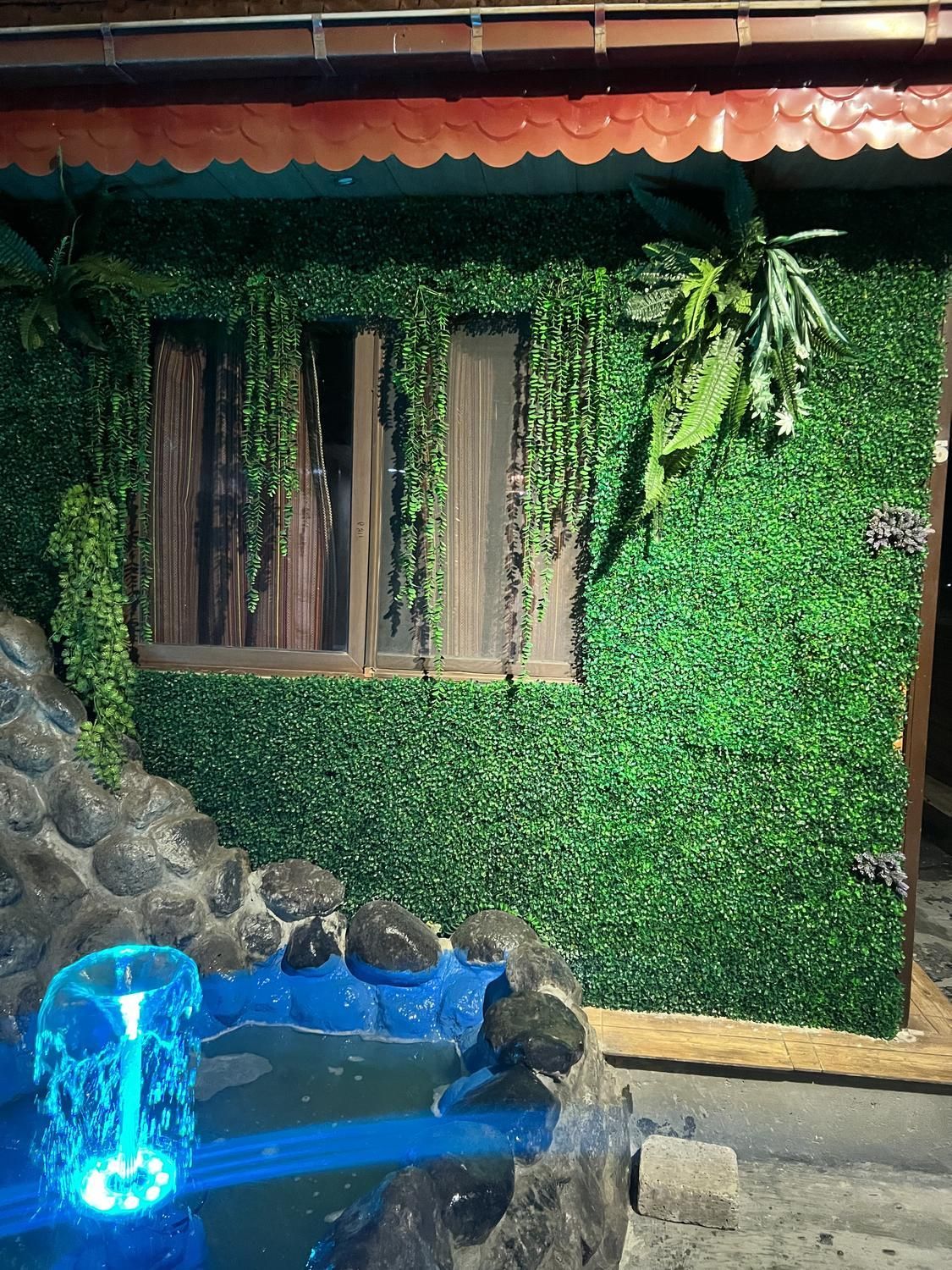 دیوار سبز گل دیواری گرین وال|گل مصنوعی|ارومیه, |دیوار