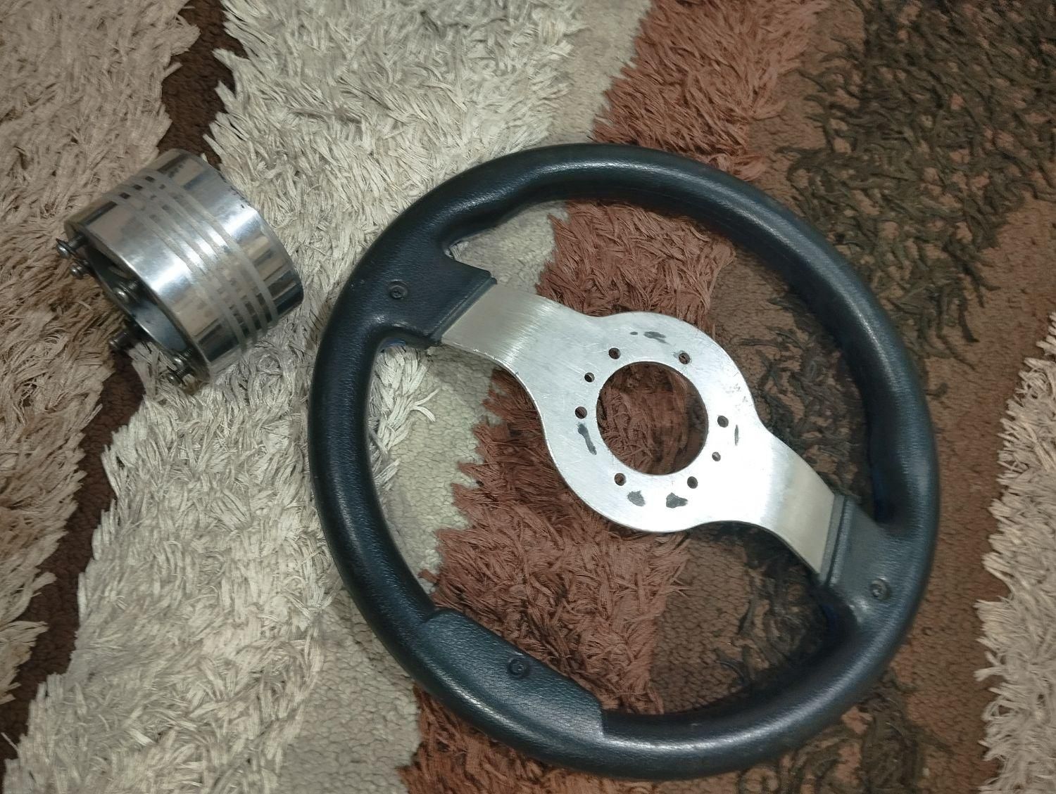 فرمون  اسپورت چراغ لاستیک کفپوش  روکش خودرو|قطعات یدکی و لوازم جانبی|شیراز, فرگاز|دیوار