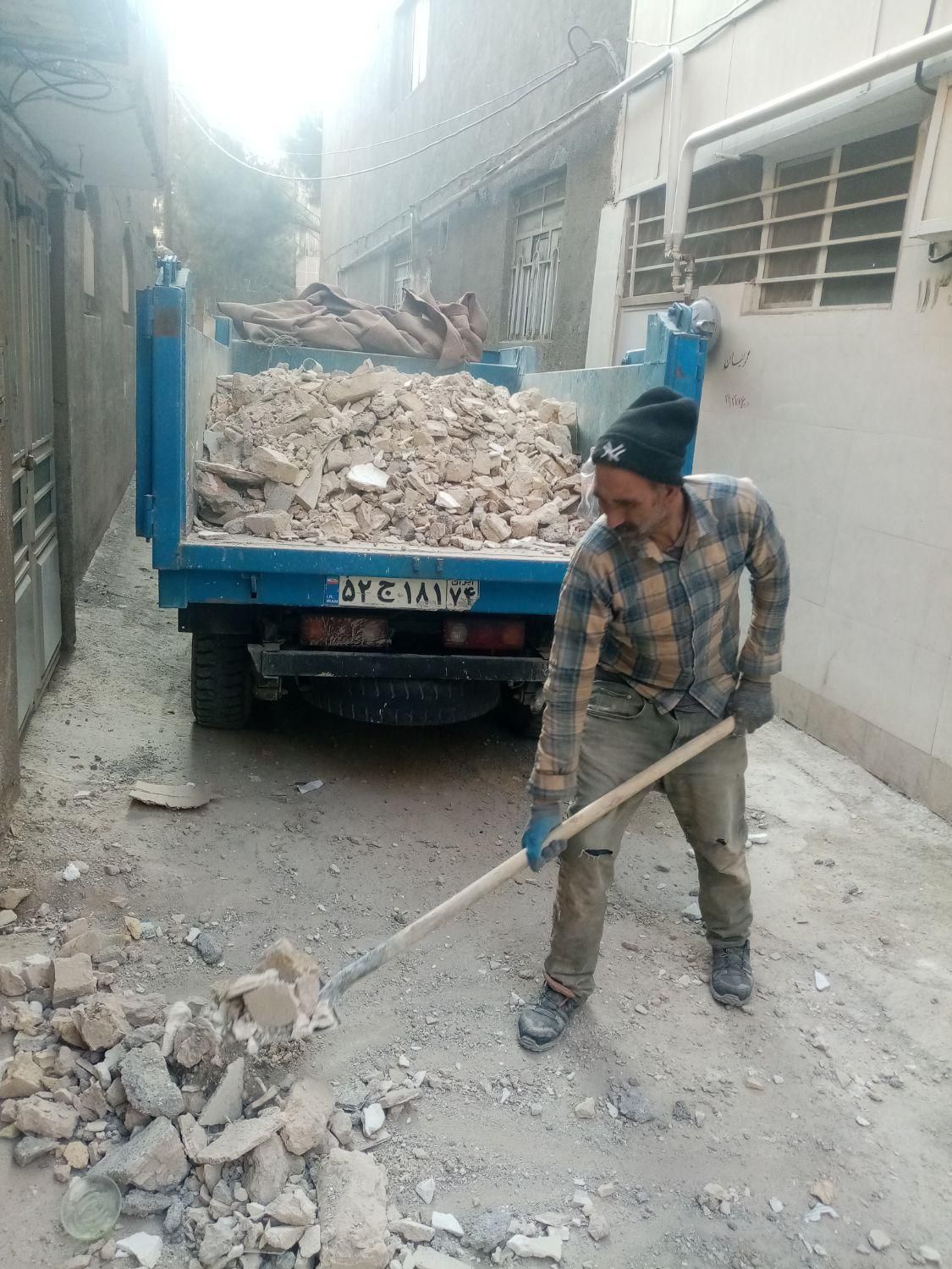 حمل خاک و نخاله ی ساختمانی بانیسان کمپرسی‌‌سطح‌شهر|خدمات حمل و نقل|مشهد, وکیل‌آباد|دیوار
