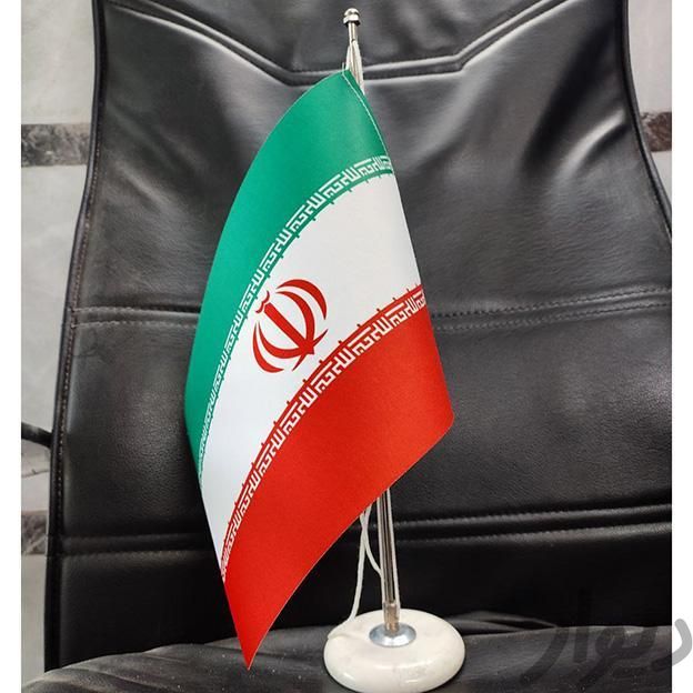 چاپ پرچم رومیزی ساتن|دفتر کار|مشهد, راهنمایی|دیوار