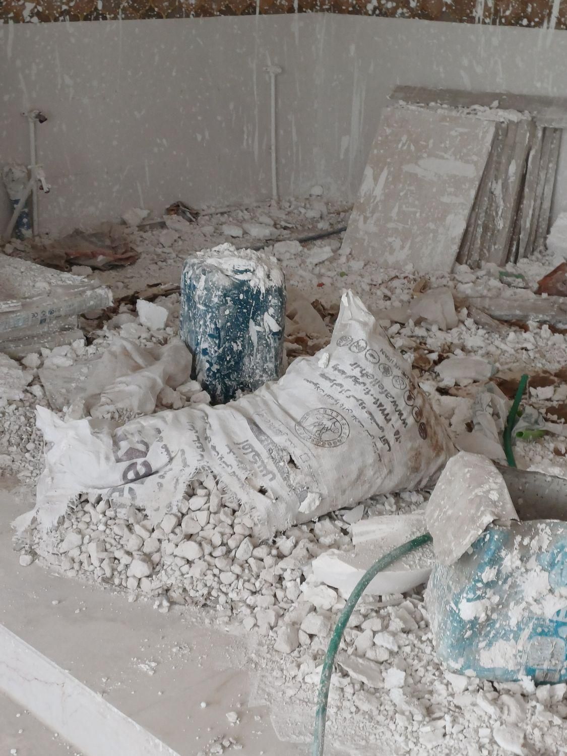 کلیه کارهای نظافتی خودرا به مابسپارید|خدمات نظافت|بم, |دیوار