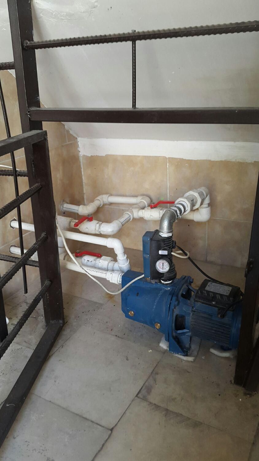 لوله کشی آب نصب پمپ ومخزن شیرآلات وخورده کاری|خدمات پیشه و مهارت|هشتگرد, هشتگرد قدیم|دیوار