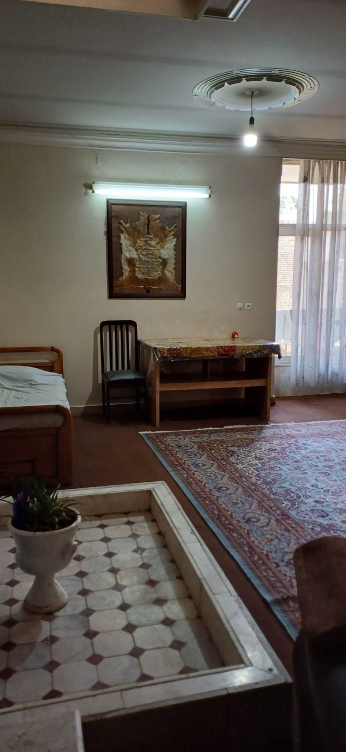 خوابگاه مناسب شاغلین و دانشجویان خانم|اجارهٔ کوتاه‌مدت آپارتمان و سوئیت|اصفهان, مسجد مصلی|دیوار