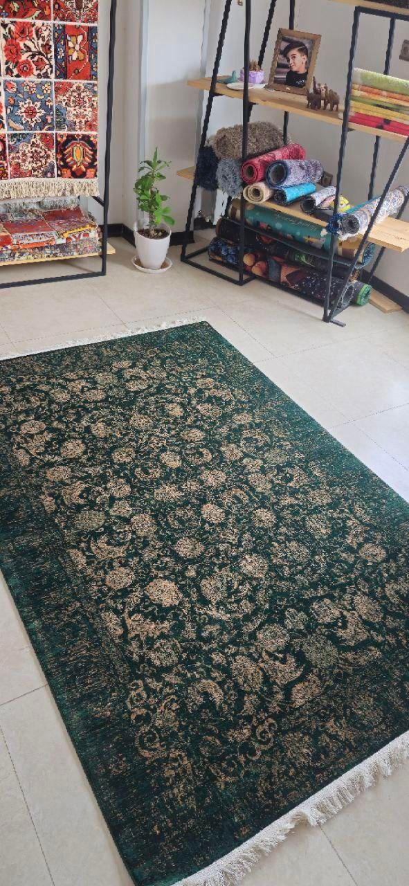 فرش سنتی لاکی و فرش سنتی سبز|فرش|کاشان, شمس آبادی|دیوار