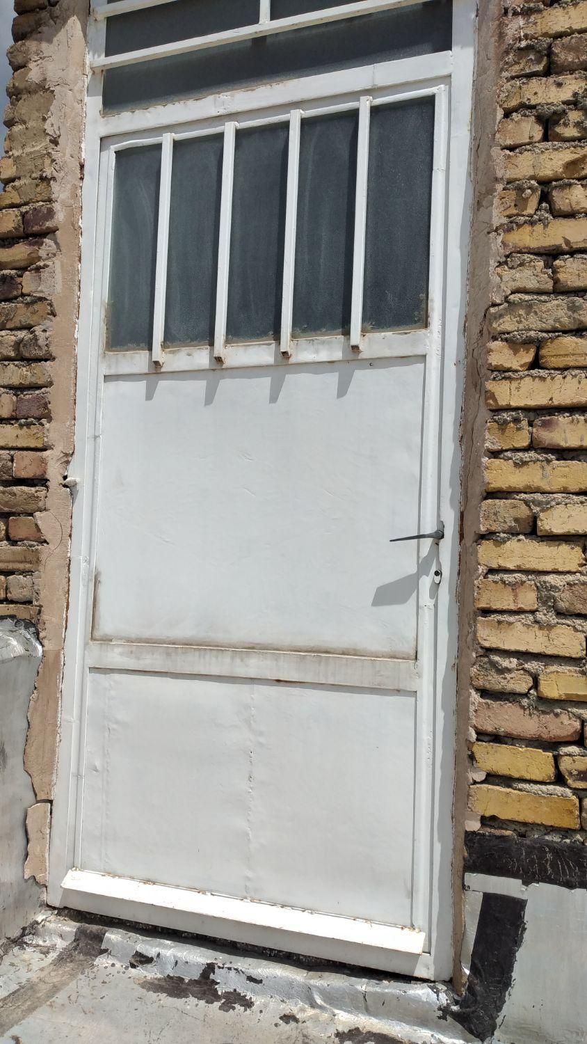 جوشکاری سیار تعمیر درب وپنجره و غیره|خدمات پیشه و مهارت|ارومیه, |دیوار