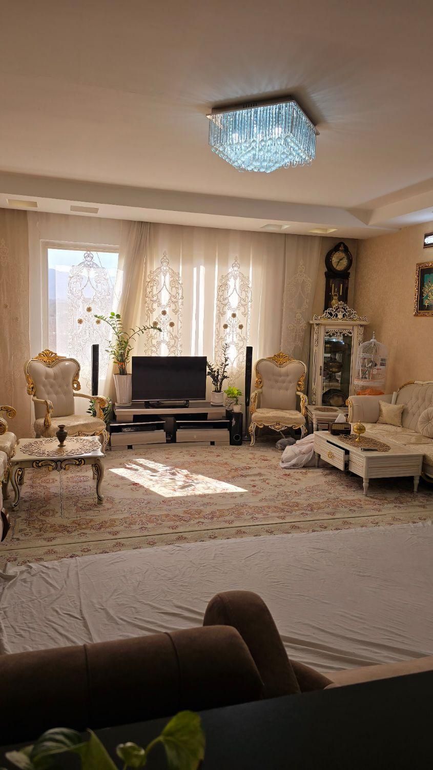 آپارتمان ۸۵ متری فول امکانات معبر۲۰ متری در پروین|فروش آپارتمان|مشهد, پروین اعتصامی|دیوار