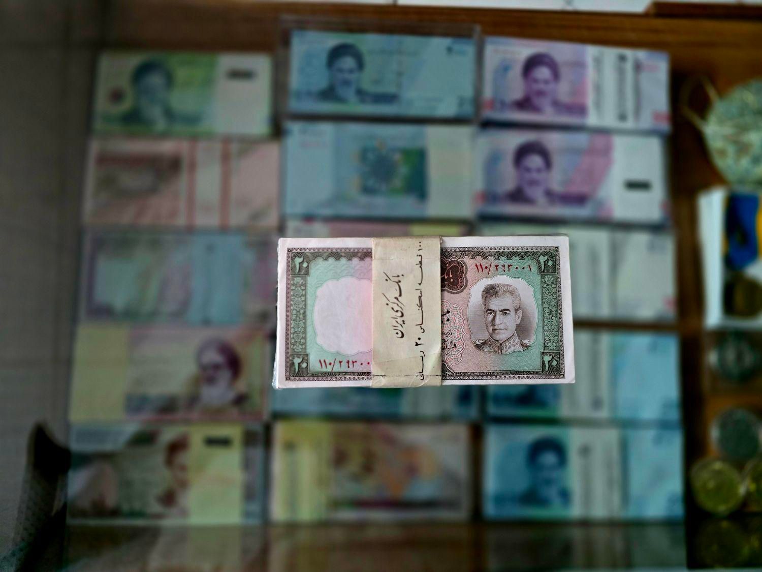 انواع اسکناس پهلوی جمهوری خارجی|کلکسیون سکه، تمبر، اسکناس|شیراز, وصال|دیوار