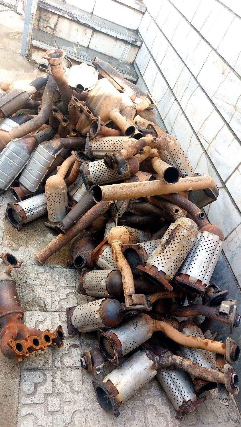 فروش وخرید کاتالیزور کهنه ۲۰۶ ال ۹۰ سمندرانا نیسان|قطعات یدکی و لوازم جانبی|تهران, مهران (سیدخندان)|دیوار