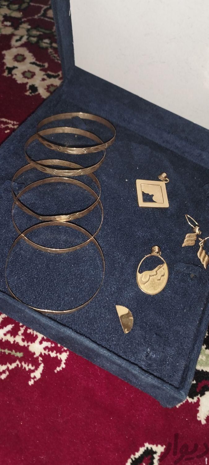 النگو طلا - گردنی طلا|جواهرات|قم, انسجام|دیوار
