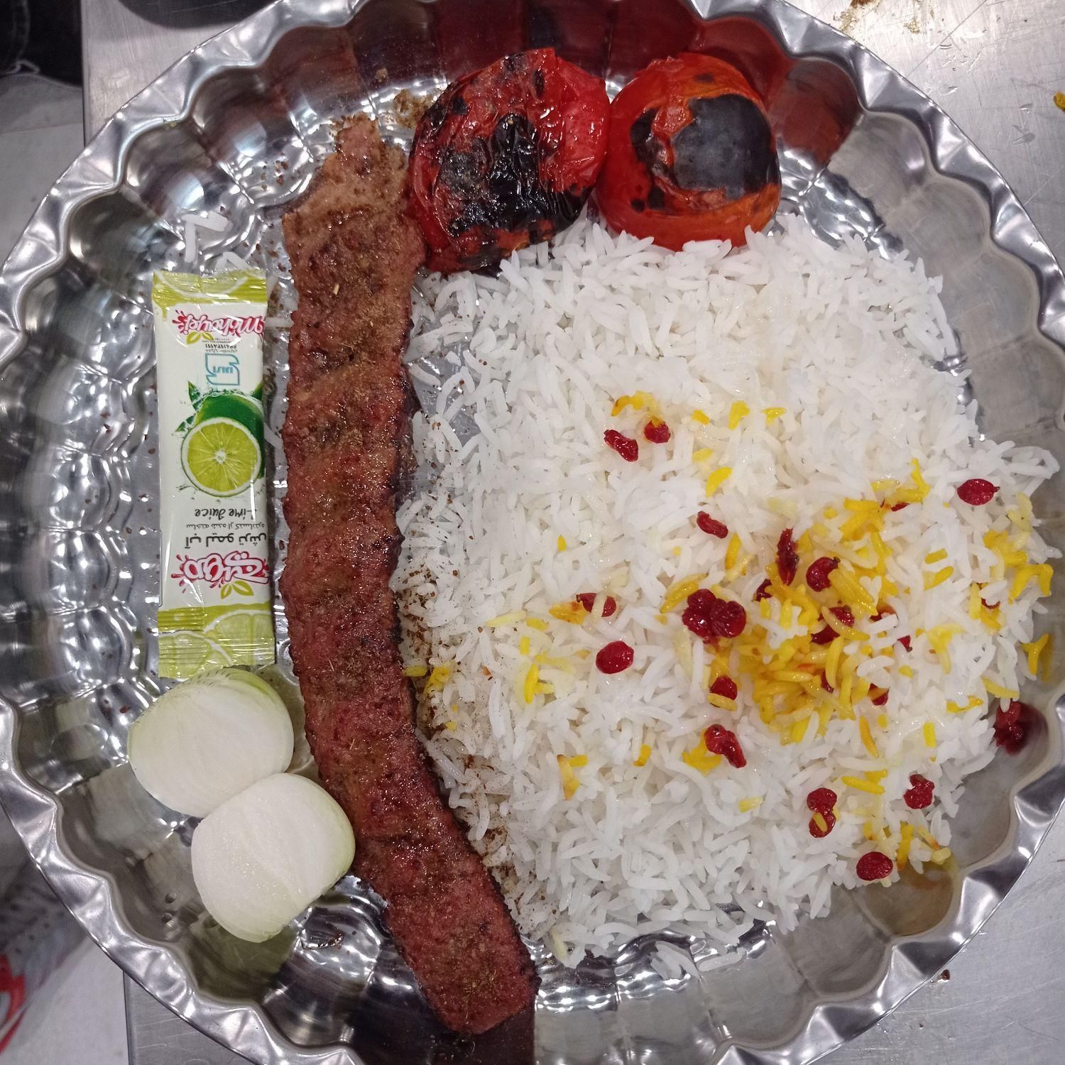 تهیه غذای رفاه میدان خراسان از پرسی ۶۹ تومان|خدمات پذیرایی، مراسم|تهران, قیام|دیوار