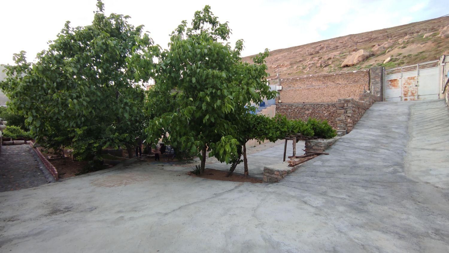 باغ ویلا و خانه مسافر(بوم گردی و گردشگری)|اجارهٔ کوتاهمدت ویلا و باغ|سمیرم, |دیوار