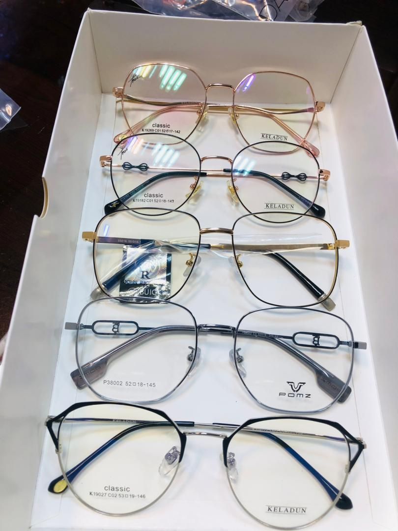 فروش و تراش عدسی شیشه عینک|خدمات پیشه و مهارت|ارومیه, |دیوار