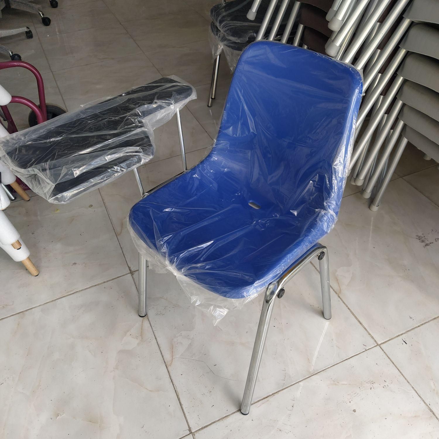 صندلی دانش آموزی|صندلی و نیمکت|نجفآباد, یزدانشهر|دیوار