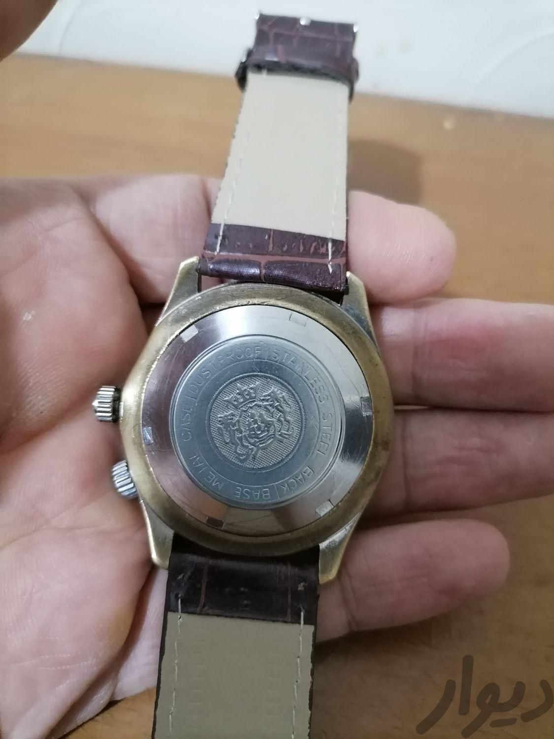 ساعت قدیمی اتوماتیک سوییسی از برند پرزیدنت|ساعت|اصفهان, زینبیه|دیوار