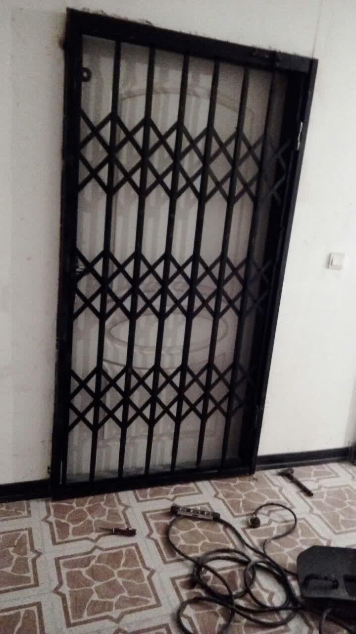 حفاظ درآکاردئونی سه گل وحفاظ نرده پنجره وبالکن|مصالح و تجهیزات ساختمان|هشتگرد, |دیوار