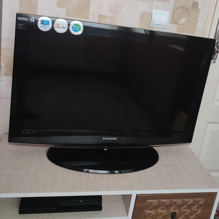 تلویزیون سامسونگ LCD  اینچ ۳۲  اصل کره|تلویزیون و پروژکتور|تهران, فلاح|دیوار