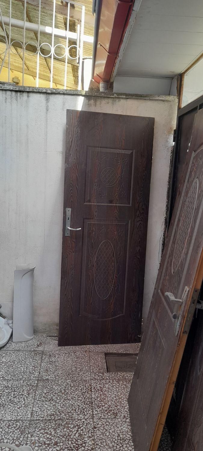 ۴ عدد در اتاق خواب با چوب نراد.با دستگیره و قفل|مصالح و تجهیزات ساختمان|رشت, نیروی دریایی|دیوار