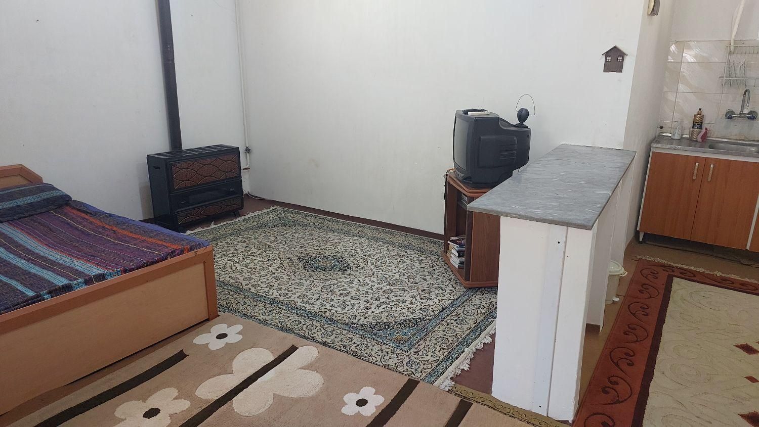 اجاره سوییت خانوادگی نزدیک پروژه بزرگ سیتادیوم|اجارهٔ کوتاه‌مدت آپارتمان و سوئیت|رشت, حومه رشت|دیوار