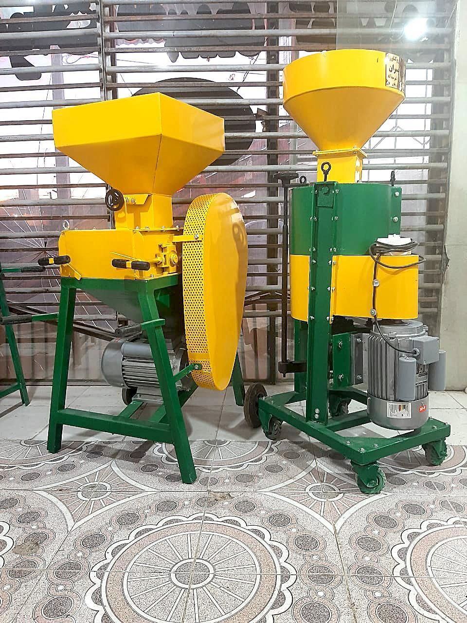 اسیاب دوکاره دام.پلت ساز.اسیاب سنگی نان و دام|ماشین‌آلات صنعتی|کرمان, |دیوار