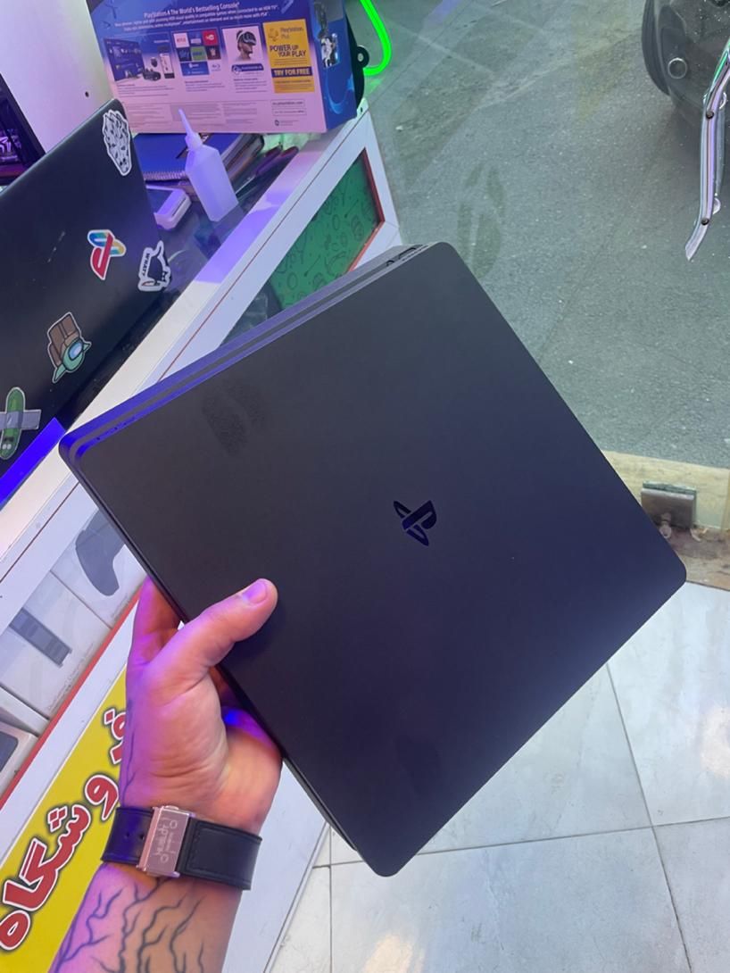 Ps4 تعداد در حد صفر با گارانتی|کنسول، بازی ویدئویی و آنلاین|رشت, معلم|دیوار