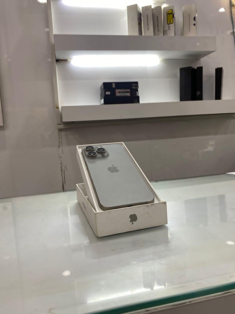 15pro max|موبایل|تهران, استاد معین|دیوار