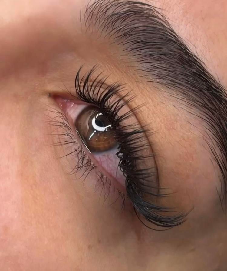اکستنشن، کاشت و خدمات زیبایی مژه و ابرو|خدمات آرایشگری و زیبایی|کرج, اتحاد|دیوار