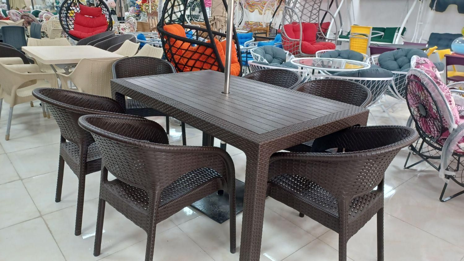 ناصر پلاستیک صندلی کافه مدل یونیک|میز و صندلی غذاخوری|چهارباغ, |دیوار