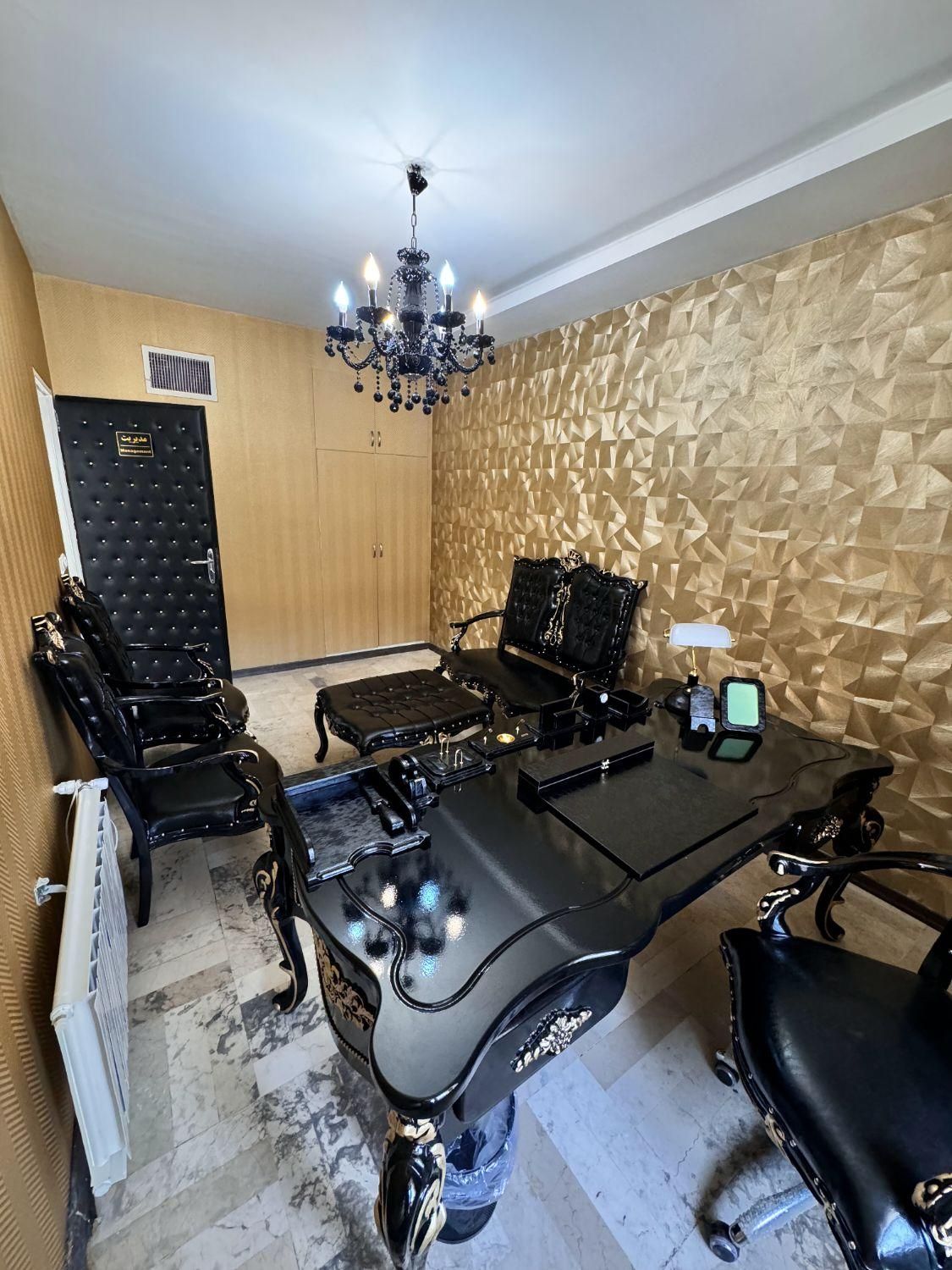 میز اداری چوبی صندلی کلاسیک دفترکار|دفتر کار|تهران, شهرک ولیعصر جنوبی|دیوار