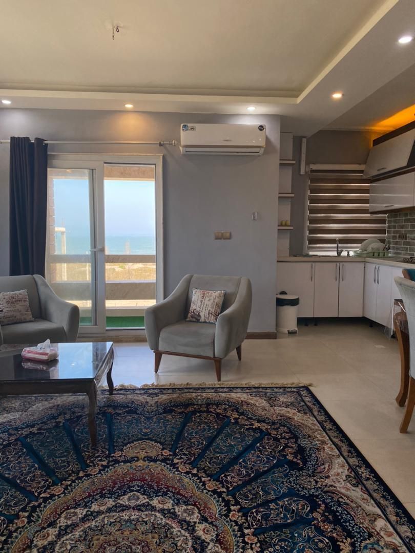 واحدهای ساحلی ویو کامل دریا|اجارهٔ کوتاه‌مدت آپارتمان و سوئیت|بندر انزلی, شهرک اسحاقی|دیوار