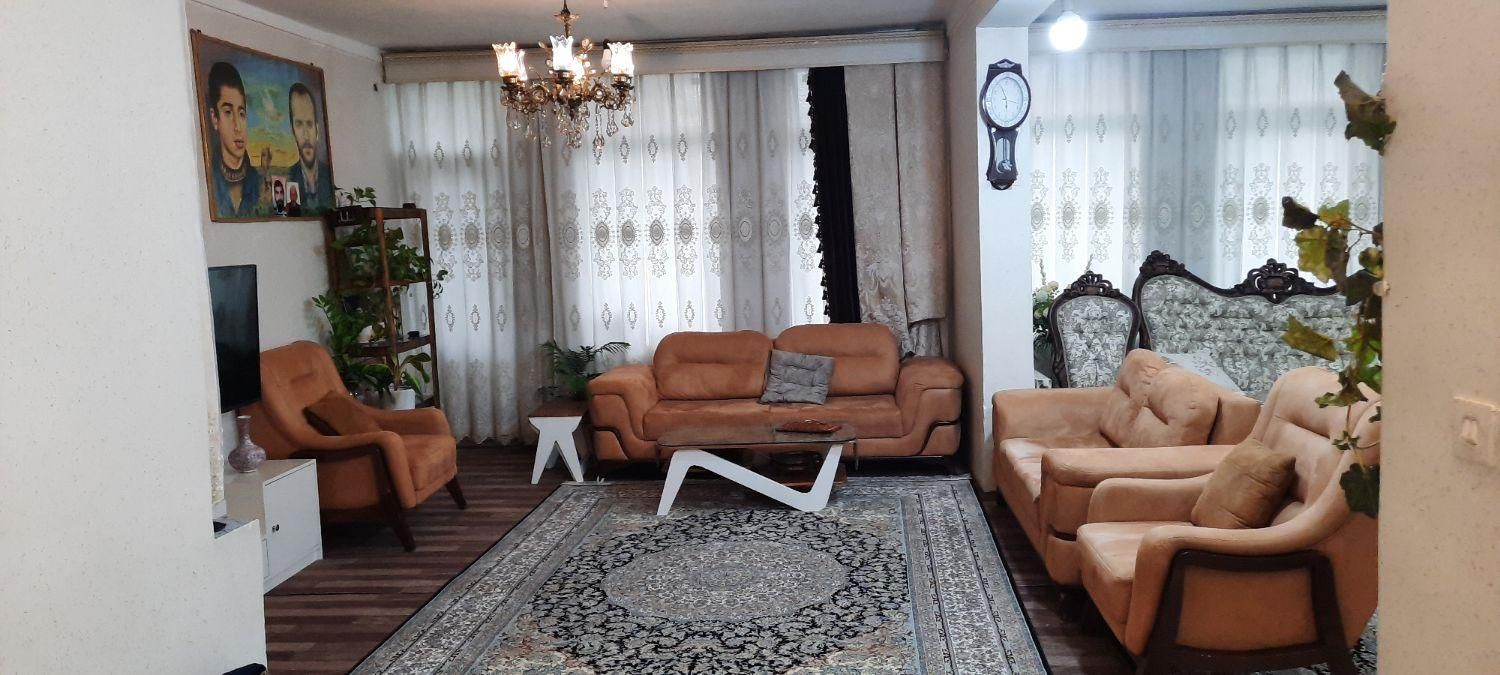 فروش تجاری مسکونی( مالکم)|فروش آپارتمان|قائم‌شهر, |دیوار