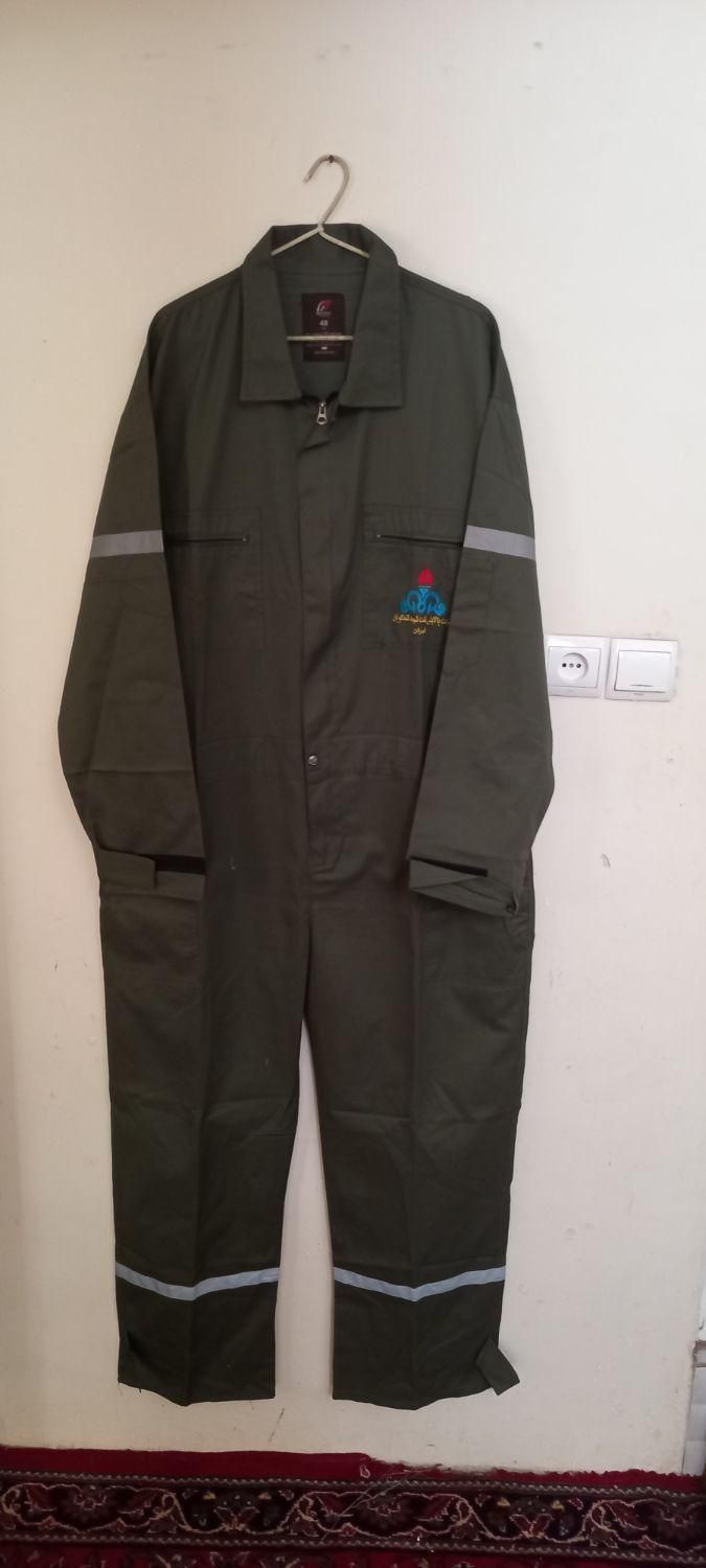 لباس.زاگرس جنوب.|لباس|ری, حمزه‌آباد|دیوار