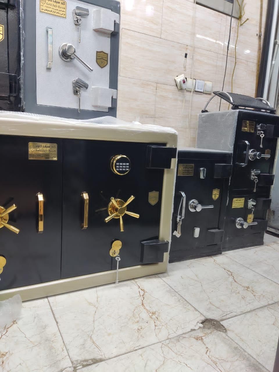 گاوصندوق Kaveh کاوه برند برتر|ابزارآلات|دزفول, |دیوار