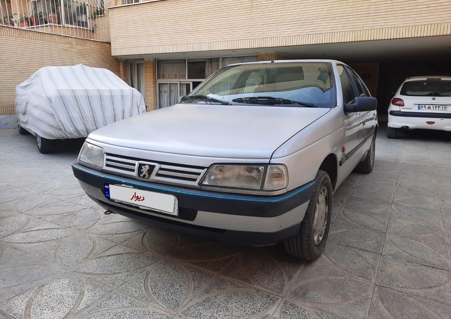 پژو 405 GLX - دوگانه سوز CNG، مدل ۱۳۸۹|خودرو سواری و وانت|اصفهان, شهرک میلاد|دیوار