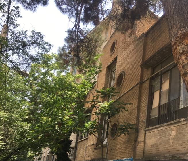 شمال ظفر ( ۶۵۰ متر جنوبی ) اجازه ساخت ۶ طبقه|فروش زمین و ملک کلنگی|تهران, ظفر|دیوار