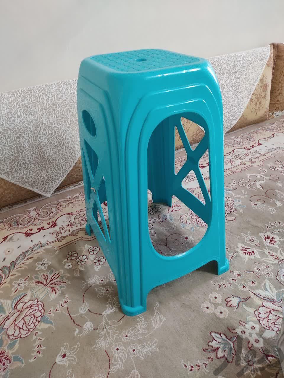 چهارپایه پلاستیکی|صندلی و نیمکت|تهران, هاشم‌آباد|دیوار