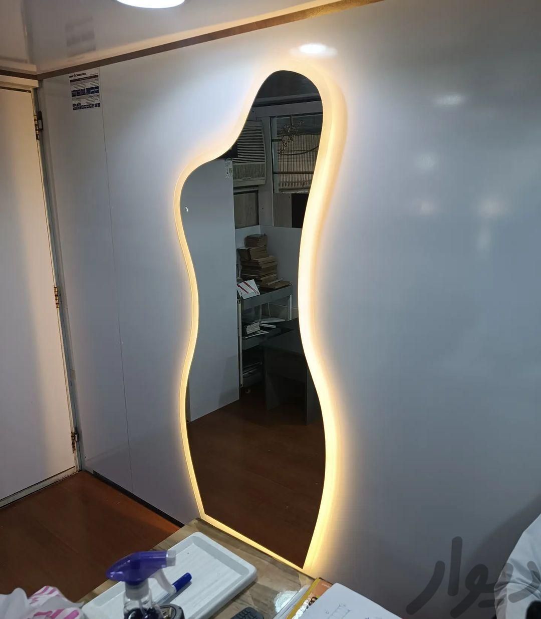 گروه تولیدی آینه های بک لایت|آینه|مشهد, ۱۷ شهریور|دیوار