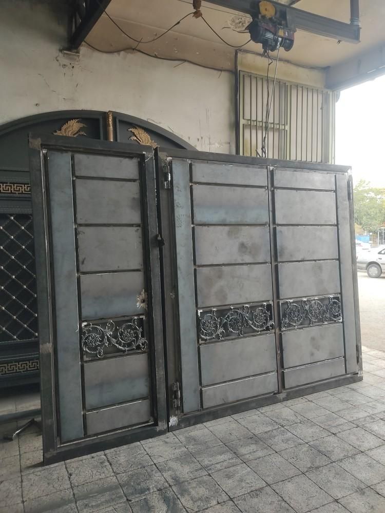 جنس سنگین درب پارکینگی درب نمای حیاطی و باغی|مصالح و تجهیزات ساختمان|مشهد, رسالت|دیوار