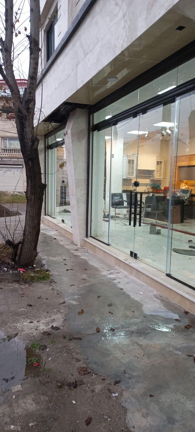 خدمات حرفه‌ای شیشه سکوریت در گیلان|خدمات پیشه و مهارت|رشت, دروازه لاکان|دیوار