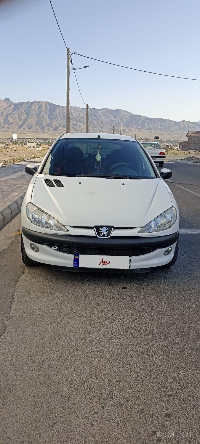 پژو 206سفید تیپ ۲ مدل 89|خودرو سواری و وانت|بیرجند, |دیوار