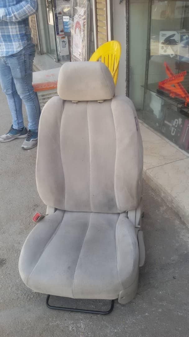 تعمیر صندلی ماشین و اتومبیل و خودروفقط ویژه آقایان|خدمات موتور و ماشین|اصفهان, شیخ اشراق|دیوار