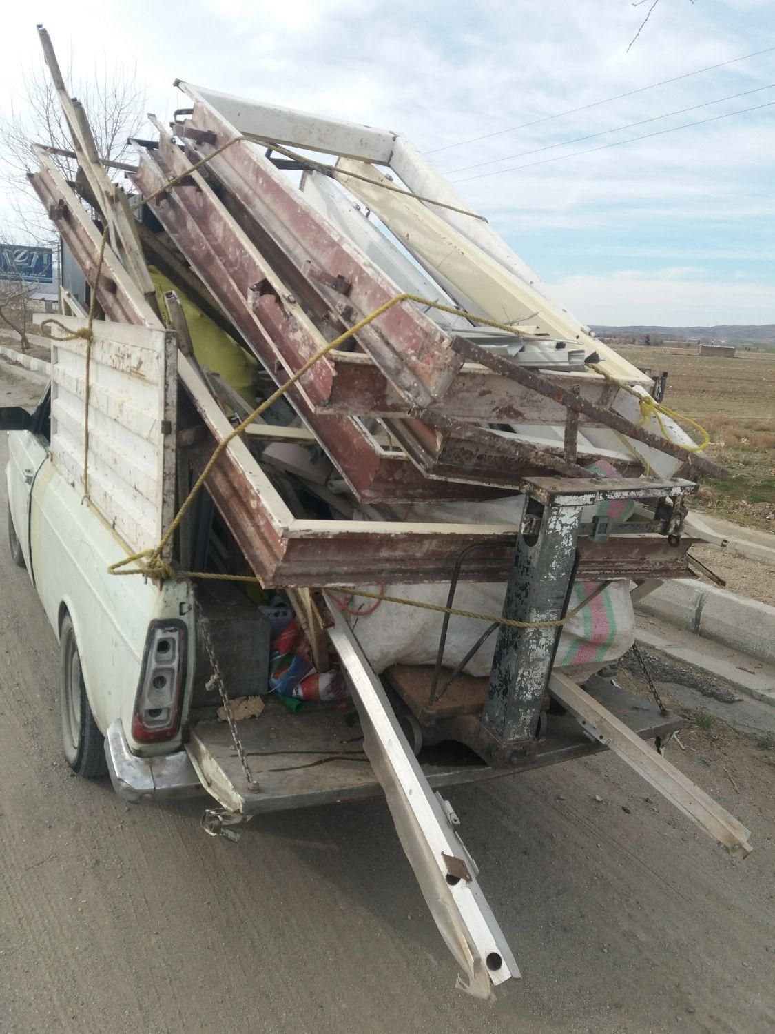 ضایعاتی موسوی. خرید ضایعات.کلی و جزئی|عمدهفروشی|بروجرد, |دیوار