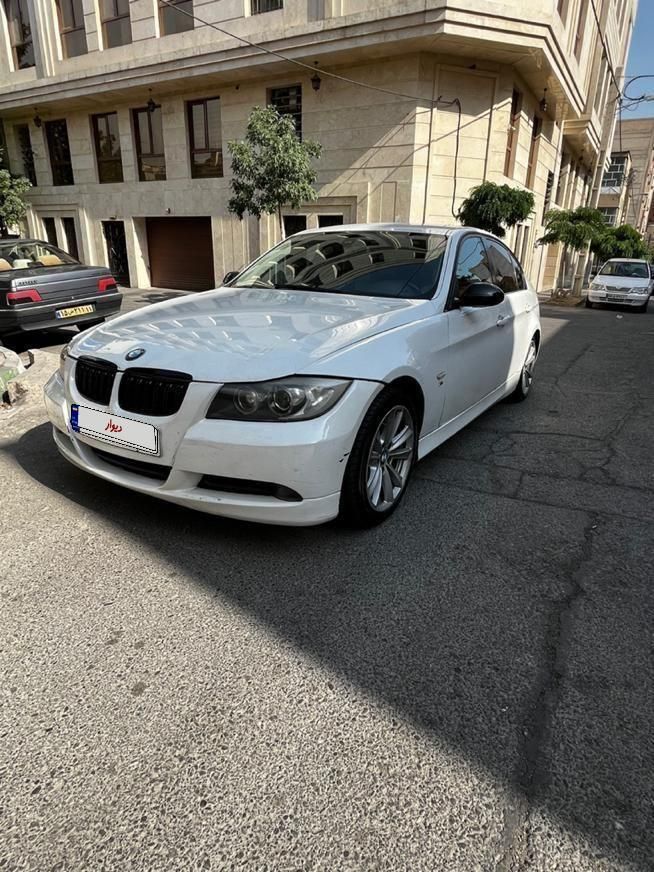 بی‌ام‌و سری 3 سدان 320i، مدل ۲۰۰۶|خودرو سواری و وانت|تهران, حشمتیه|دیوار