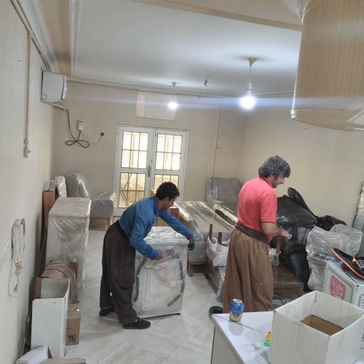 باربری کردستان حمل بار با نیسان و جعشه کارگر کُرد|خدمات حمل و نقل|اهواز, پادادشهر|دیوار