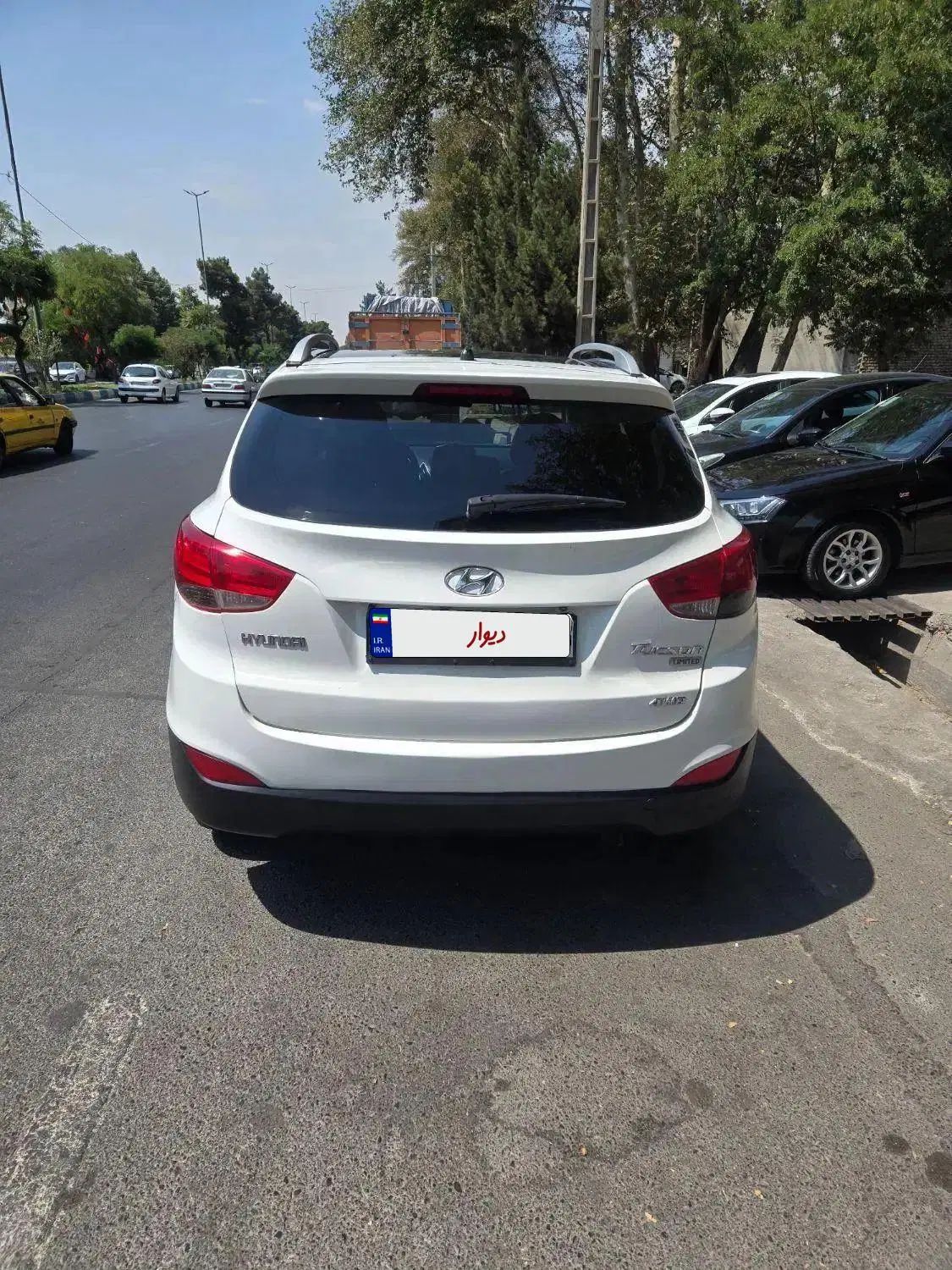 توسان ۲۰۱۳|خودرو سواری و وانت|تهران, کوی فراز|دیوار