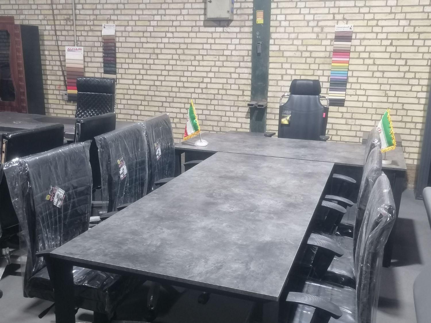 مبلمان اداری میز مدیریت وصندلی اقساط|مبلمان اداری|تهران, یافت آباد جنوبی|دیوار