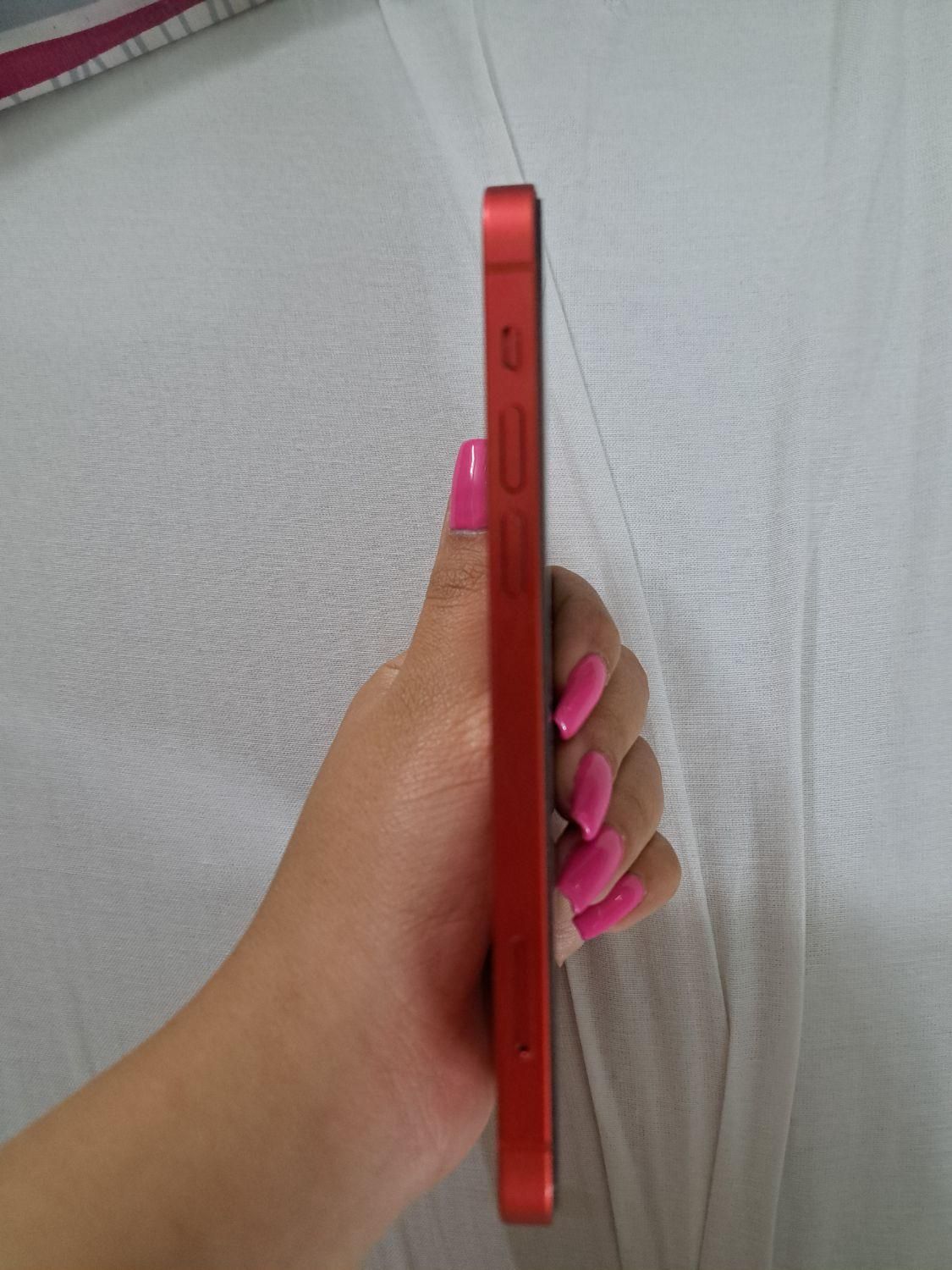 اپل iPhone 12 با حافظهٔ ۶۴ گیگابایت|موبایل|مشهد, ملک‌آباد|دیوار